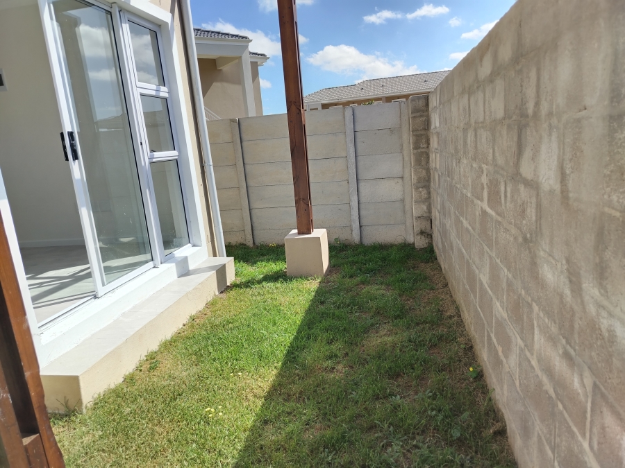 To Let 2 Bedroom Property for Rent in Highbury Western Cape
